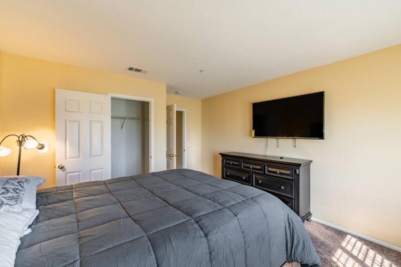 Family-Friendly 4Br Home - Spacious - Great Location 폰타나 외부 사진