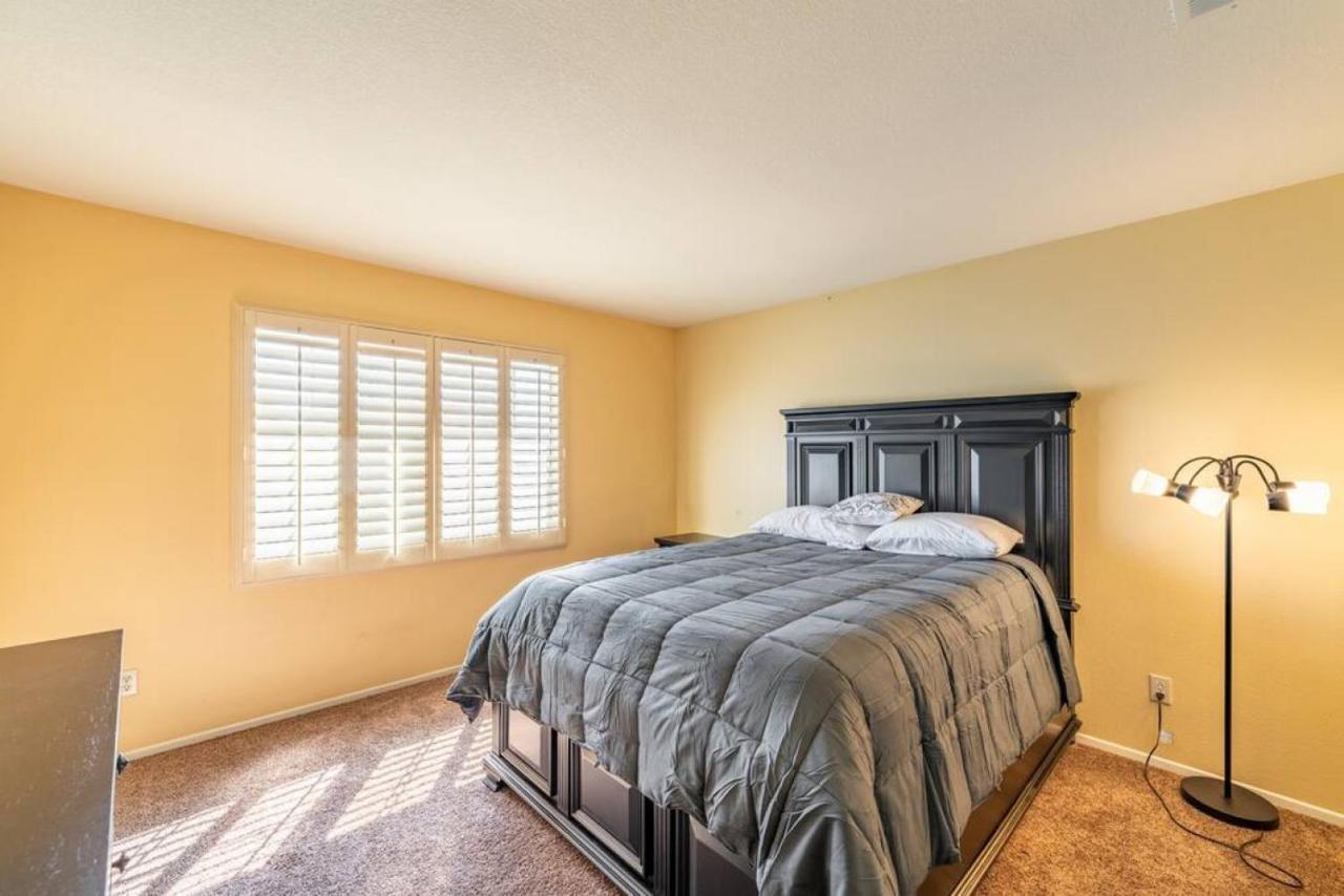 Family-Friendly 4Br Home - Spacious - Great Location 폰타나 외부 사진