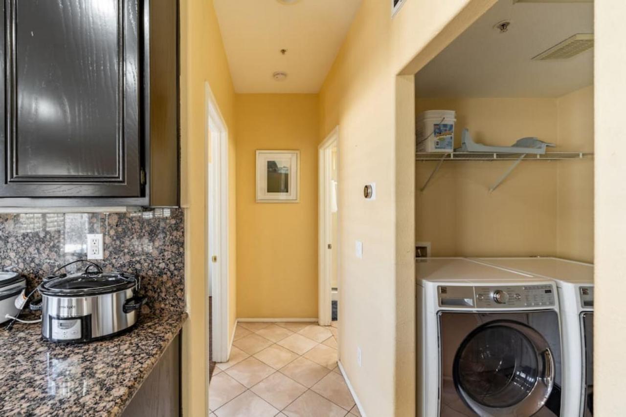 Family-Friendly 4Br Home - Spacious - Great Location 폰타나 외부 사진